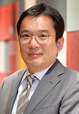 矢矧 晴彦 氏